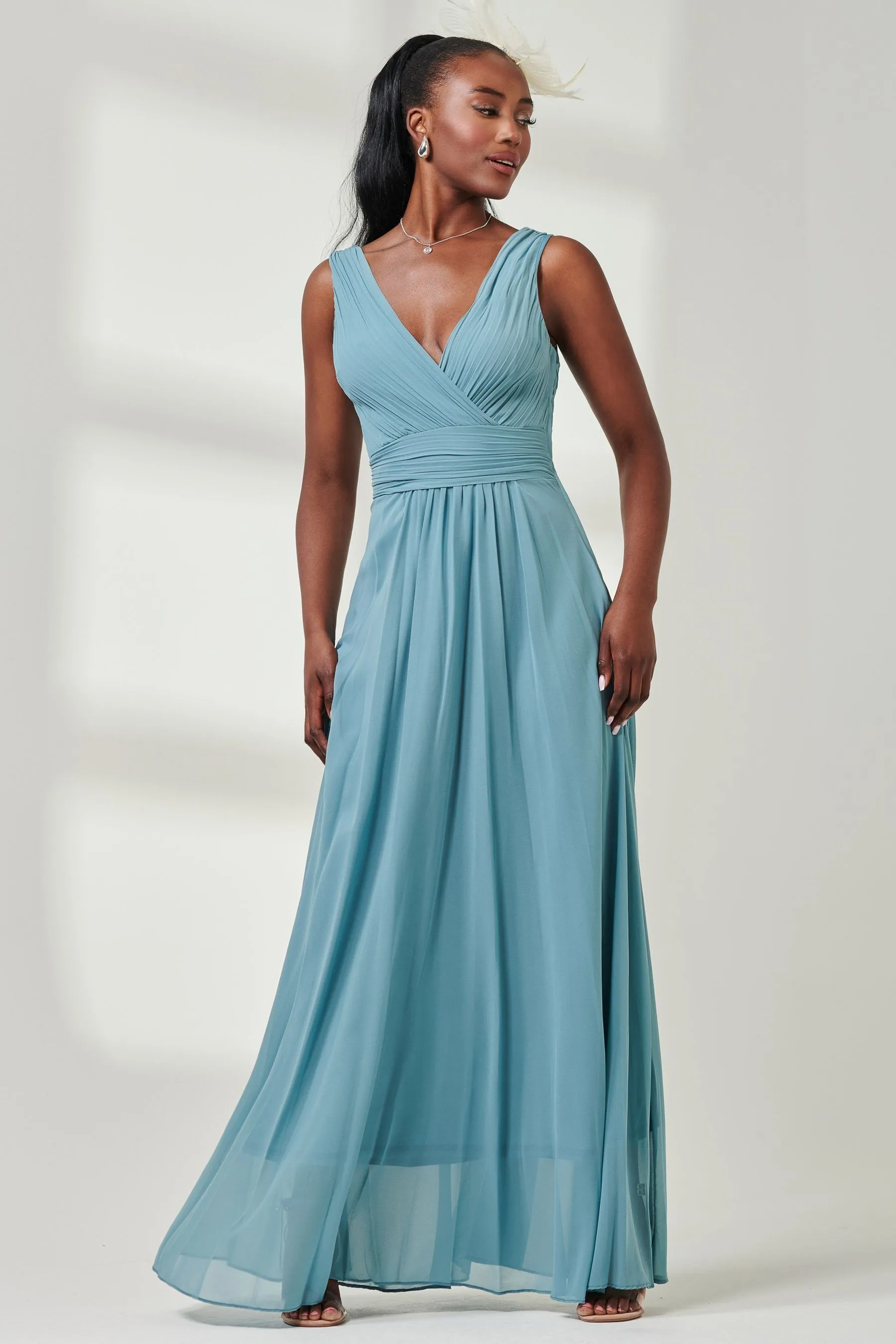 Abito maxi in chiffon con corpino Jolie Moi A pieghe