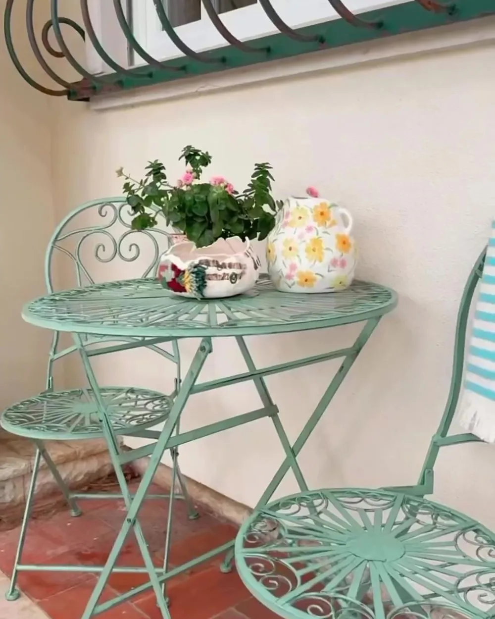 Bistro Set Folding TRENTO Metal Light Green