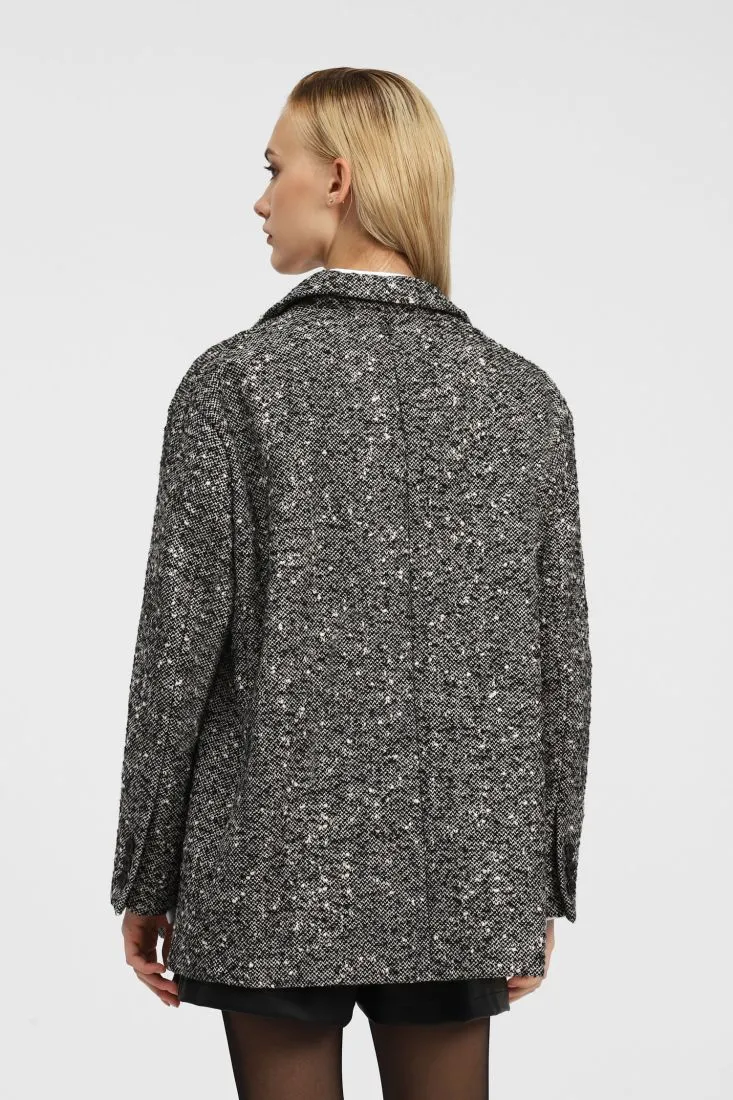  Blazer with buttons and pockets    