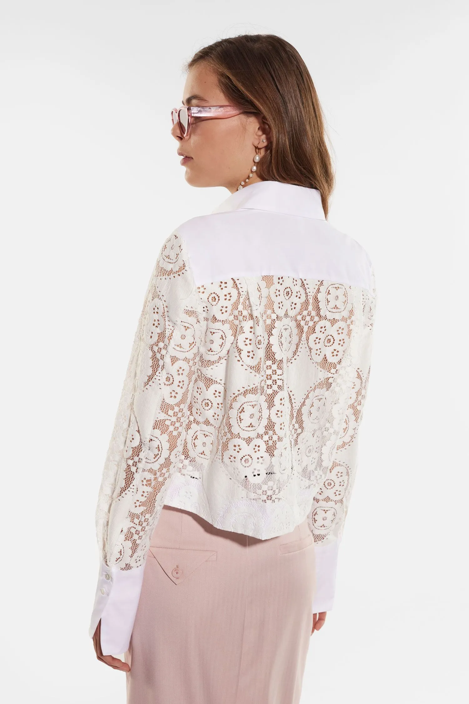 Camicia in pizzo fantasia floreale con colletto classico IMPERIAL.