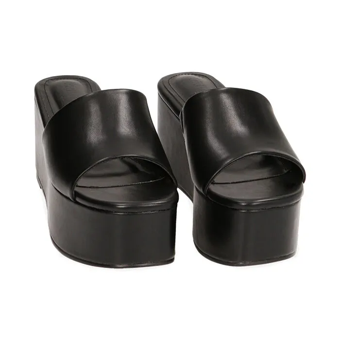 Ciabatte nere, zeppa 8 cm