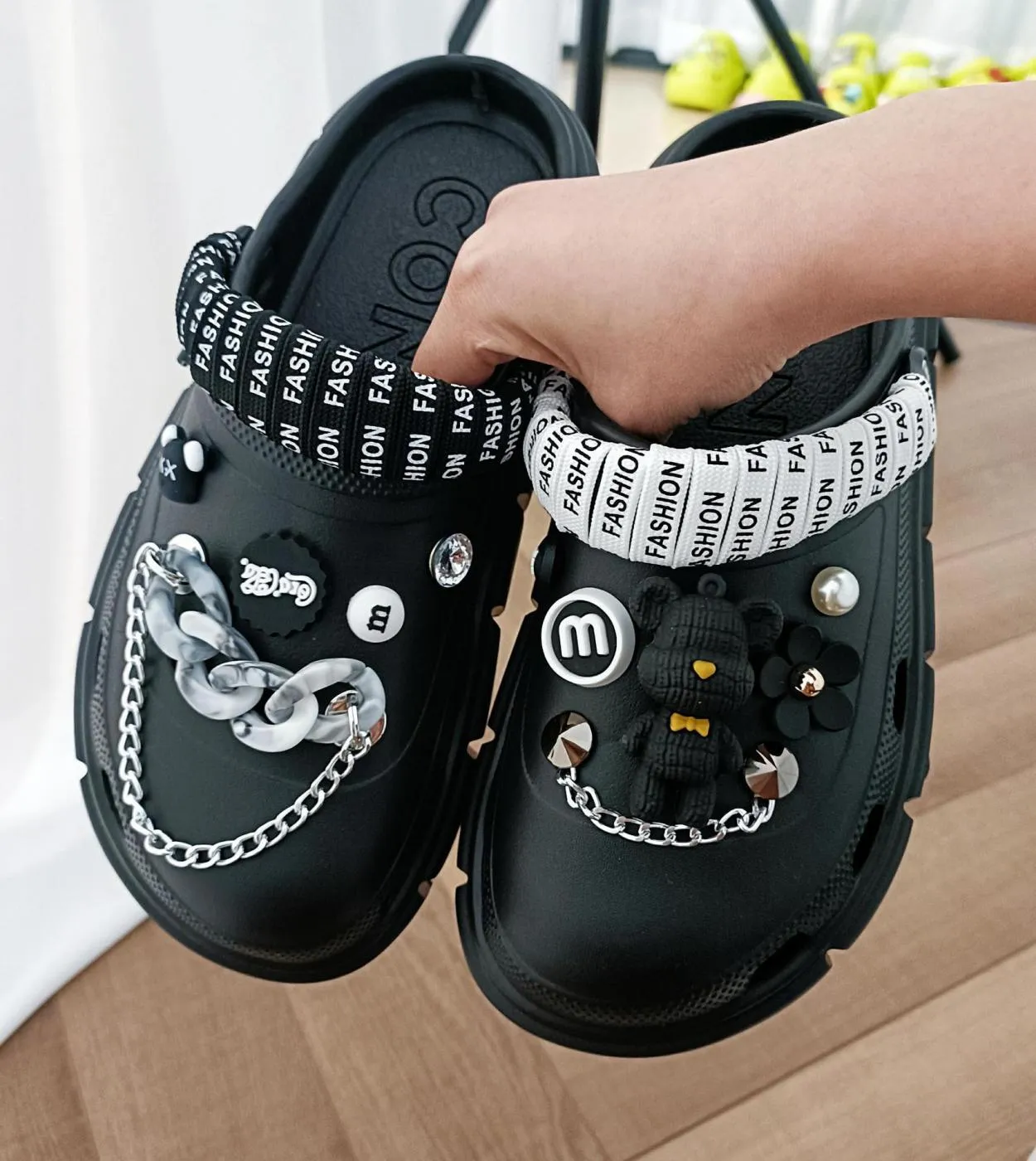 Ciondoli alla moda Zoccoli Scarpe da donna allaperto Pantofole da strada Suola spessa Sandali con plateau estivi di alta qualit