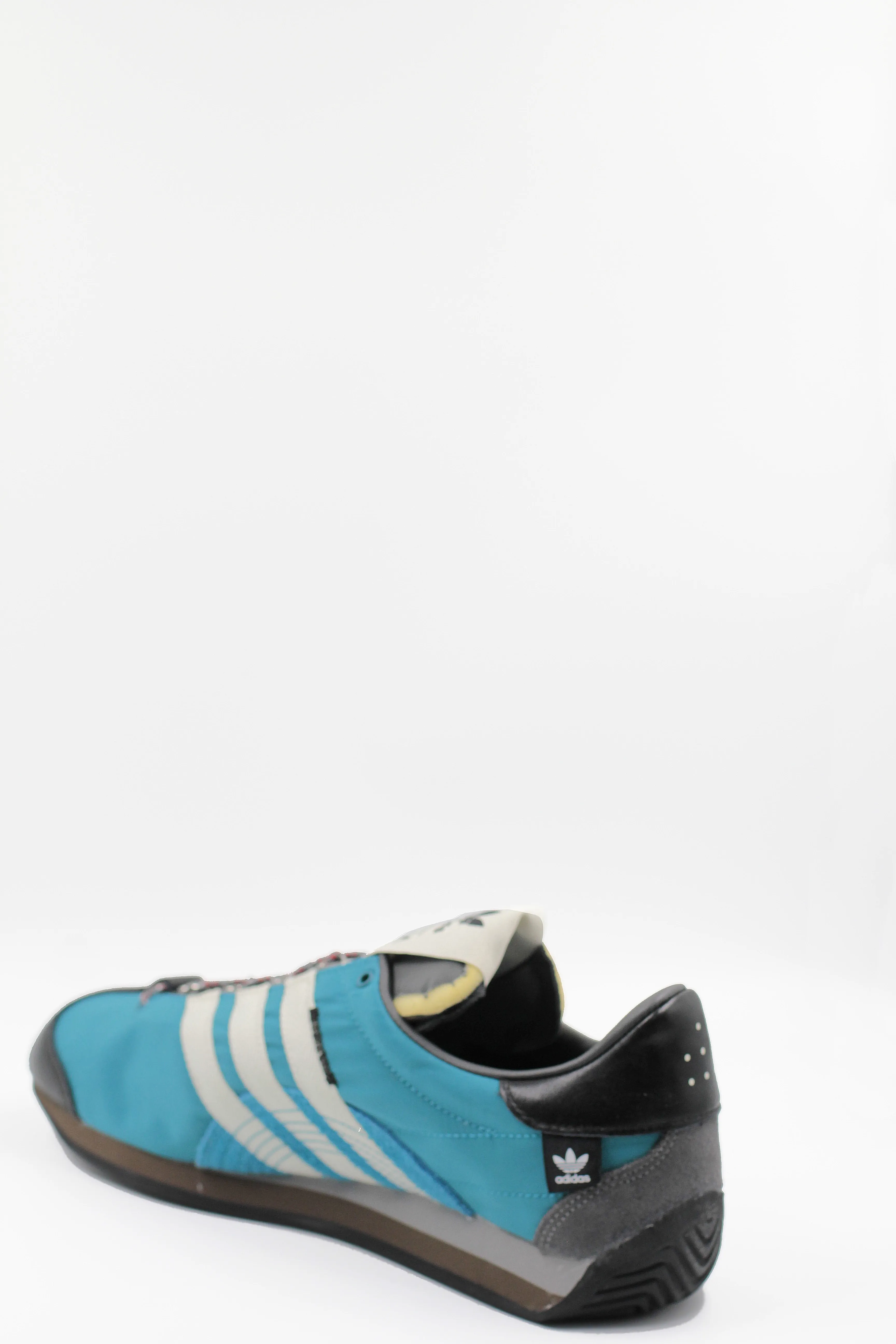   Country Gazelle Sneakers 