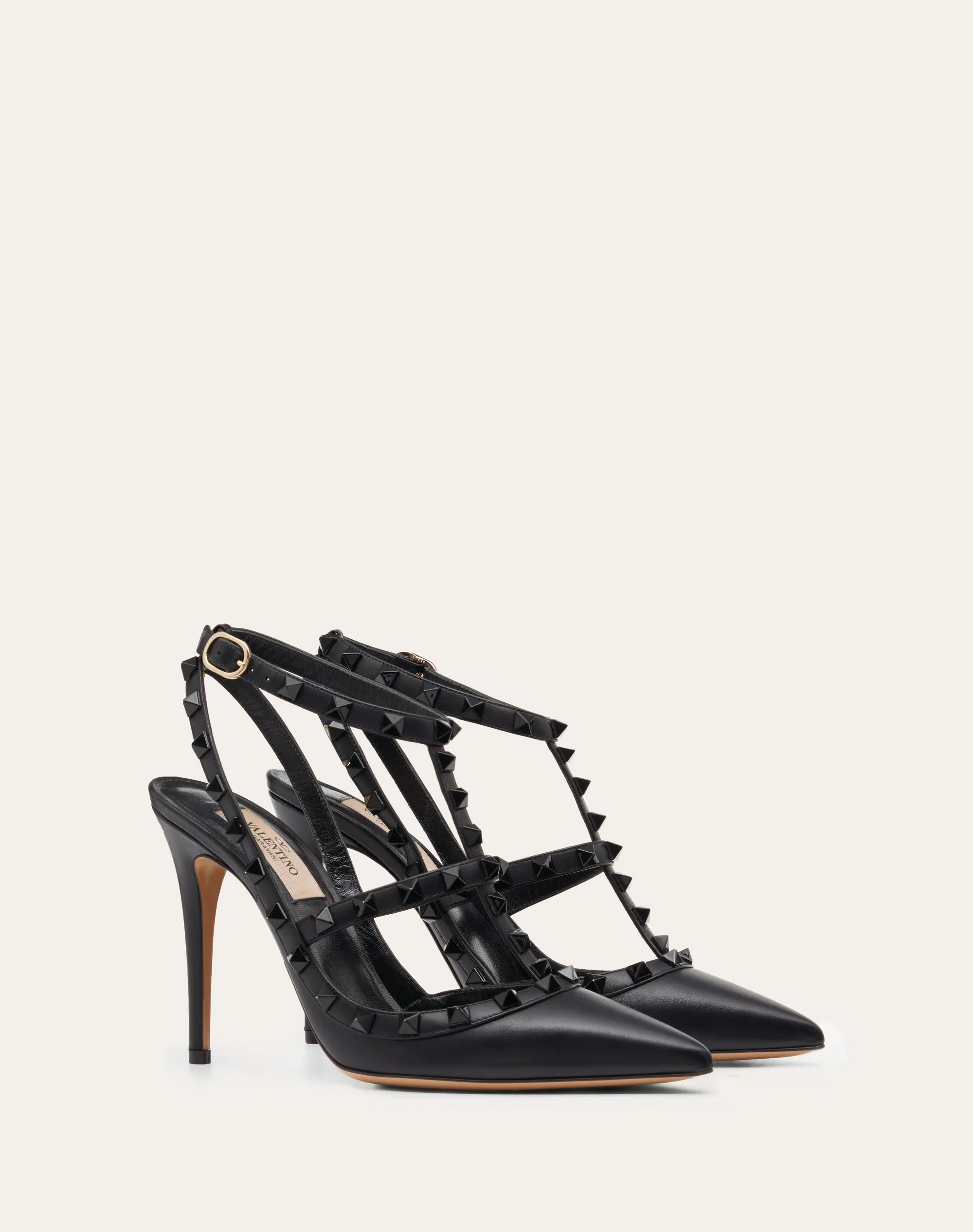 DÉCOLLETÉ ROCKSTUD CON CINTURINI E BORCHIE IN TONO 100MM