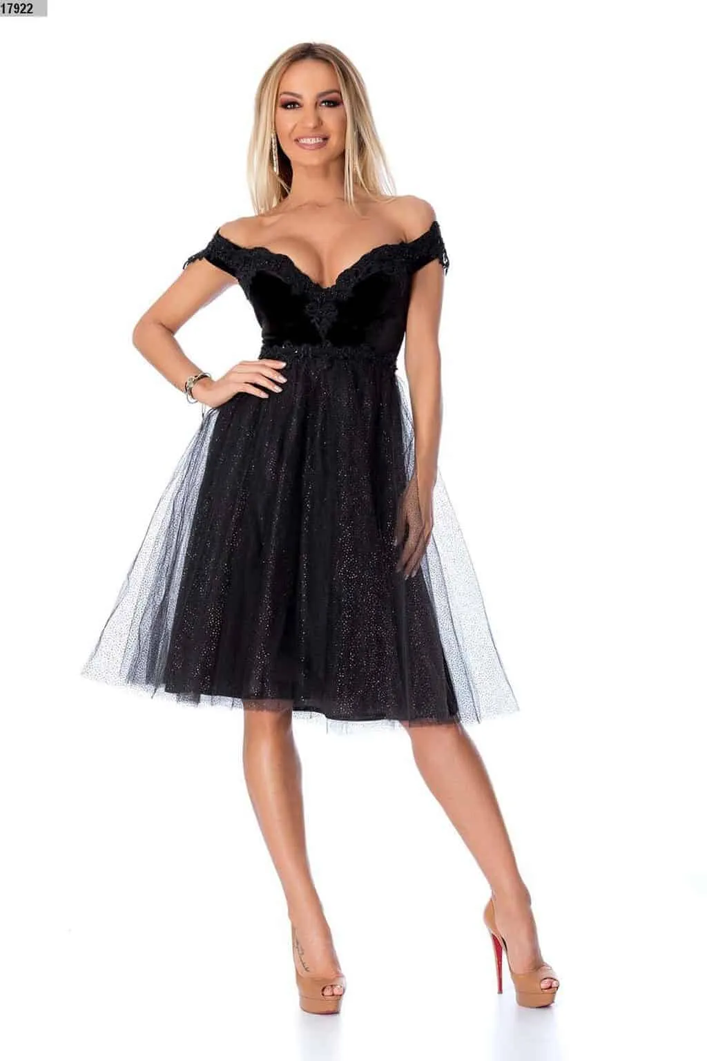 Elegante abito princess in velluto nero e tulle glitterato