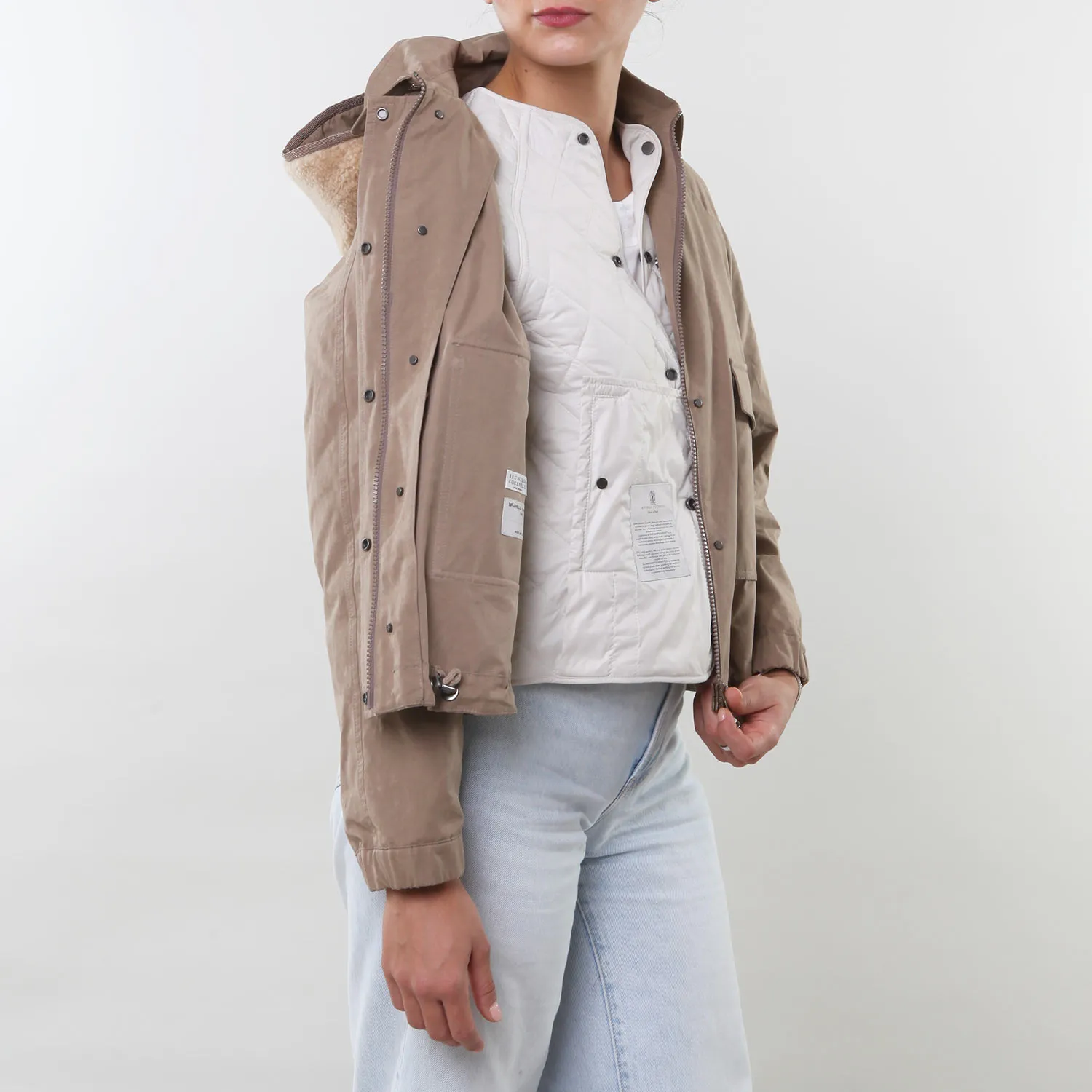 Giacca Beige Imbottita Con Cappuccio