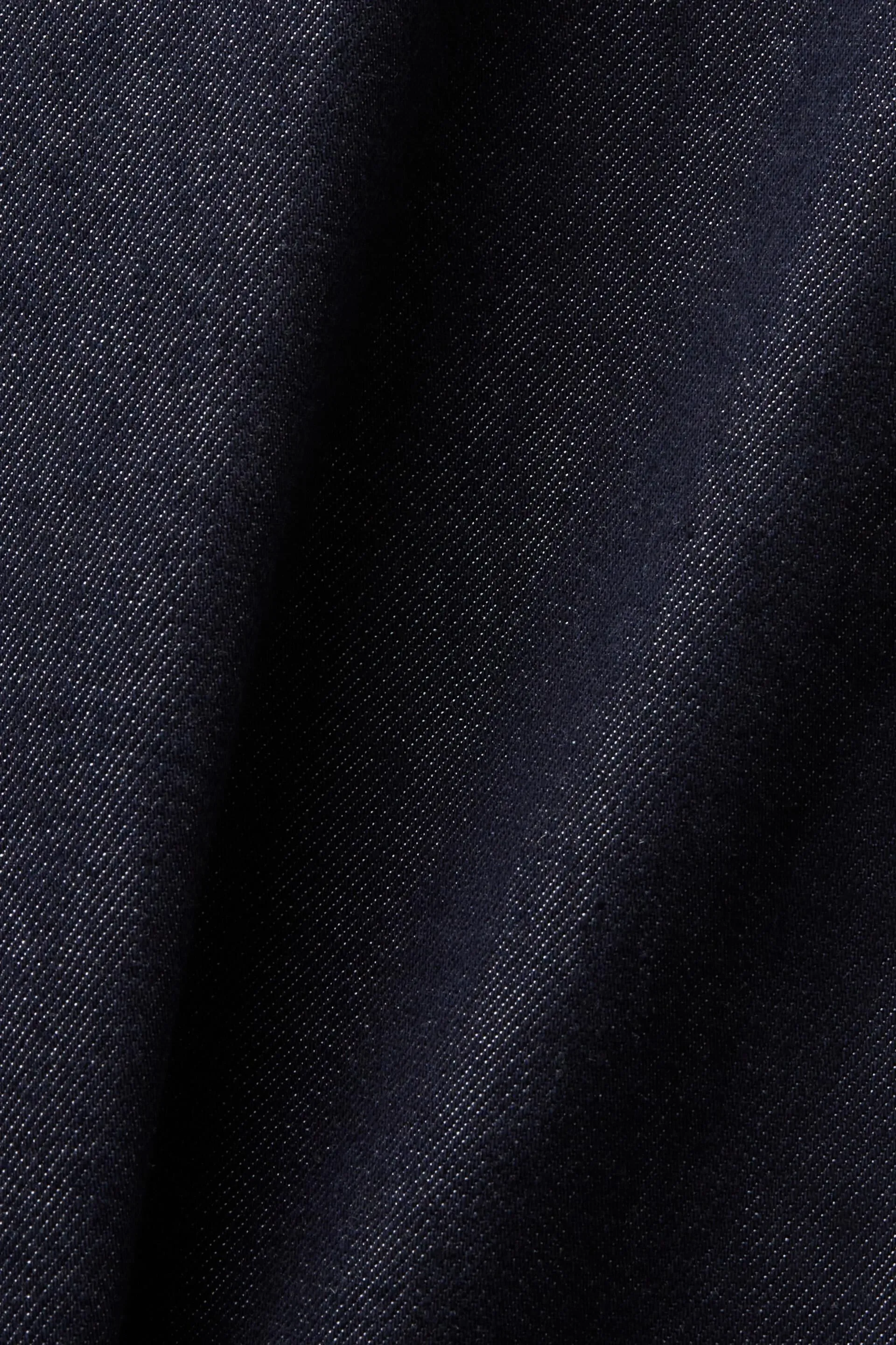 Jeans chino a gamba larga con pieghe e vita alta