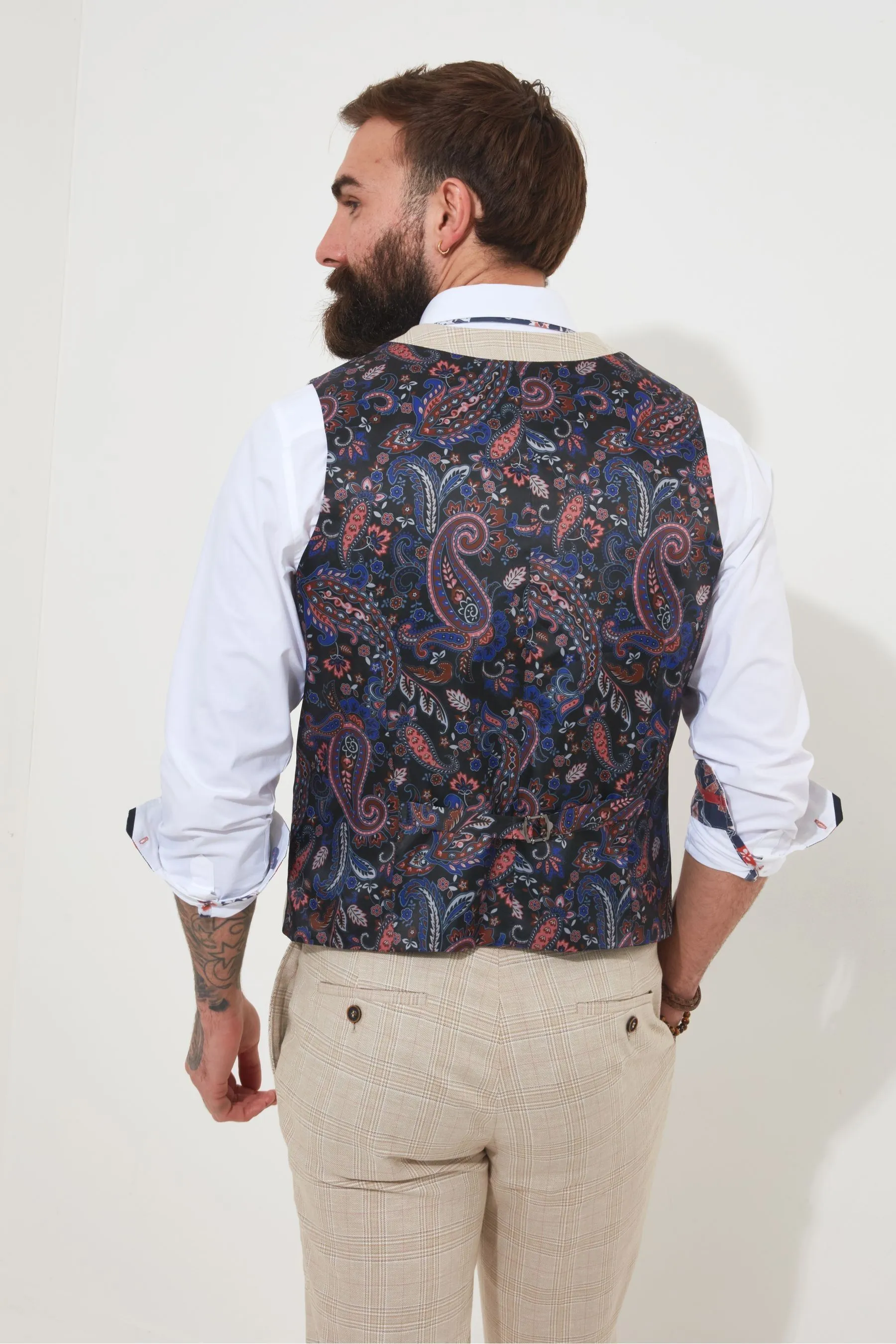 Joe Browns regular  - Cream vestibilità  - A quadri gilet foderato in Satin a contrasto