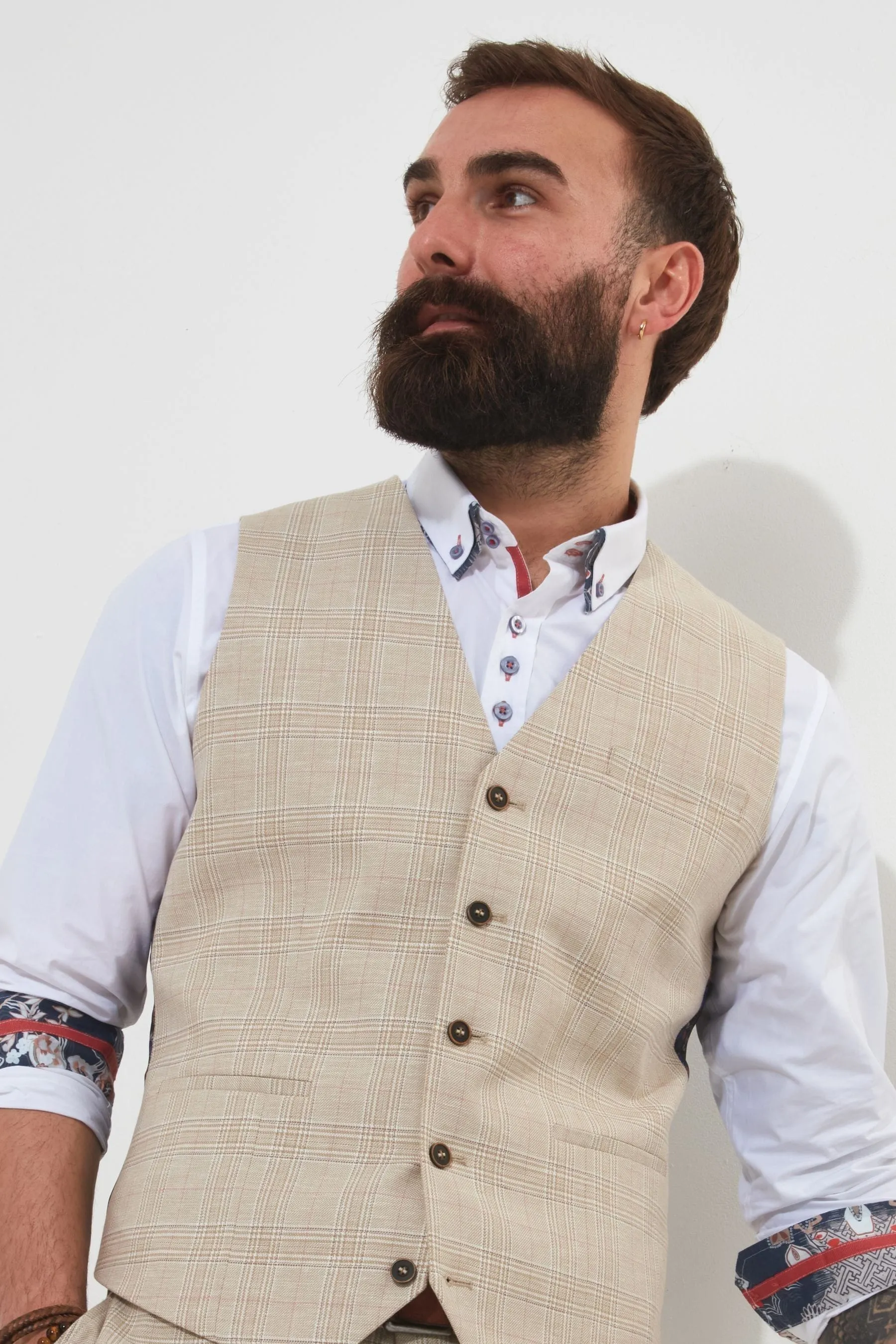 Joe Browns regular  - Cream vestibilità  - A quadri gilet foderato in Satin a contrasto