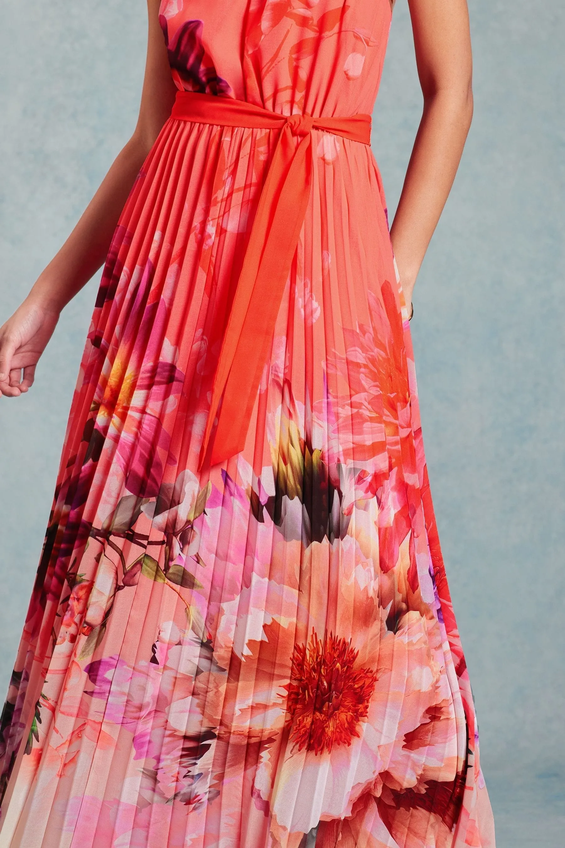 Love & Roses A pieghe - Abito maxi con scollo all'americana