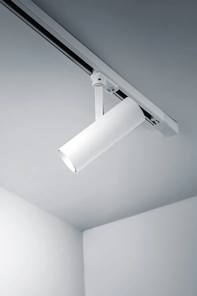 MAAR – FARO LED  B PER BINARIO 20W 3K