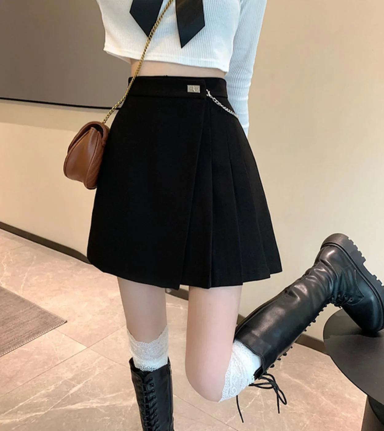 Minigonne a vita alta da donna Nuovo stile 2022 Streetwear Allmatch tinta unita da donna Aline gonna corta a pieghe gonne
