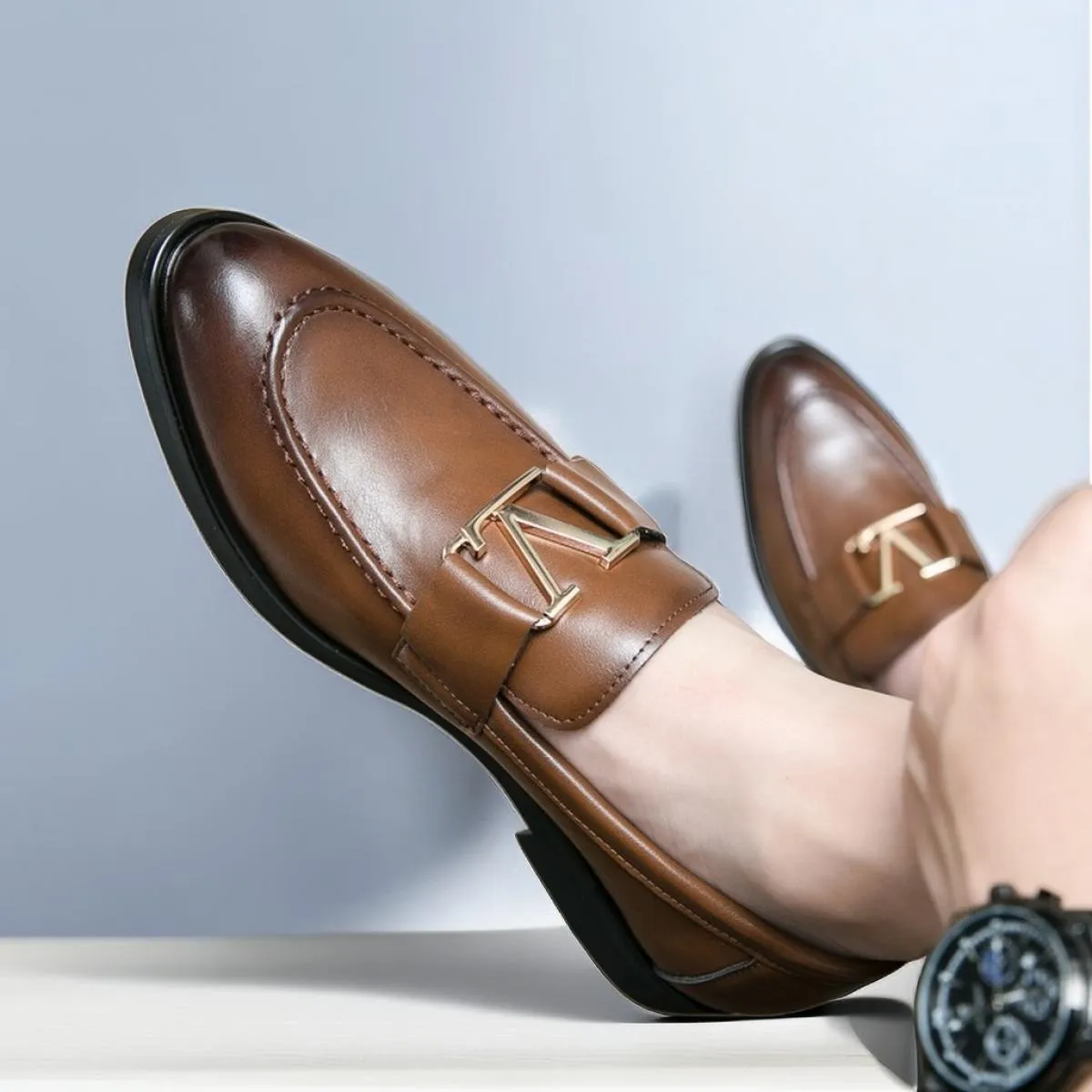 Nuovi mocassini neri da uomo scarpe in pelle pu business marrone rosso traspirante slip on scarpe solide fatte a mano spedizione