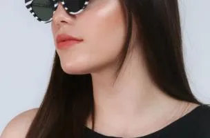 Occhiali da sole alla moda, ART2187, neri