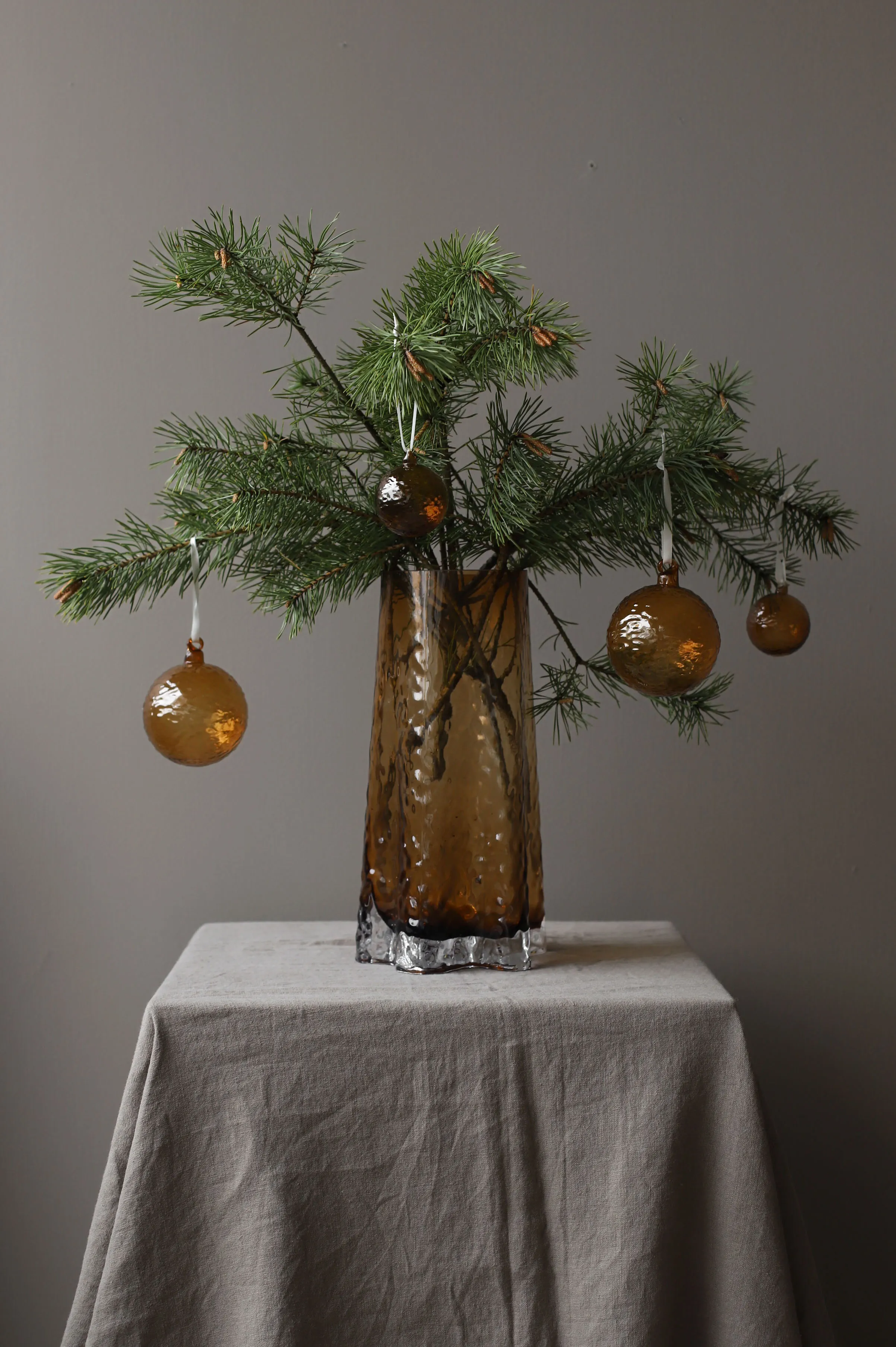 Pallina di Natale Gry Marble Ø5 cm.jq{font-size:18px}Trasparente