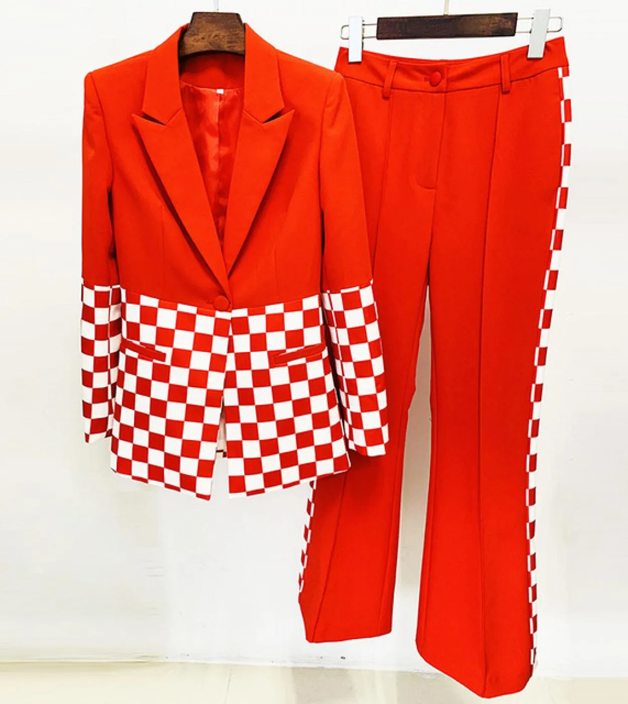 Pantaloni Blazer di alta qualità Abiti da donna Elegante Elegante 2022 Nuovo abito da sfilata di design Pantaloni a zampa rossa