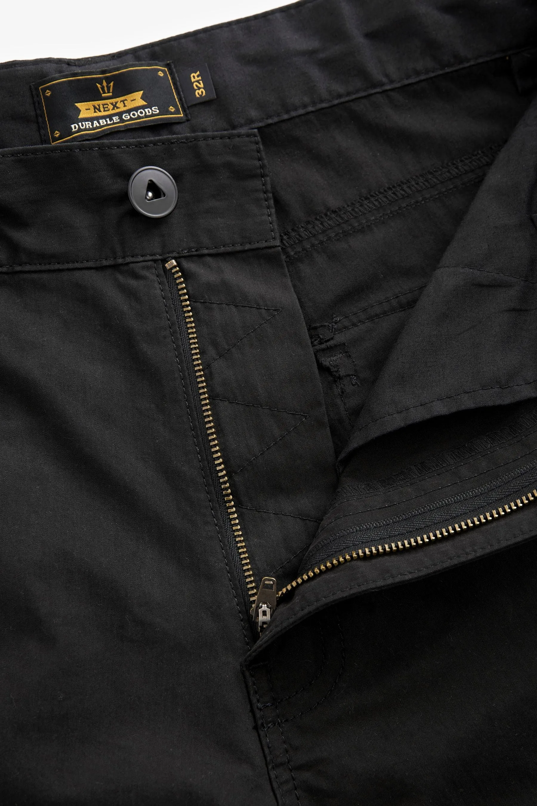 Pantaloni cargo tecnologici con cintura