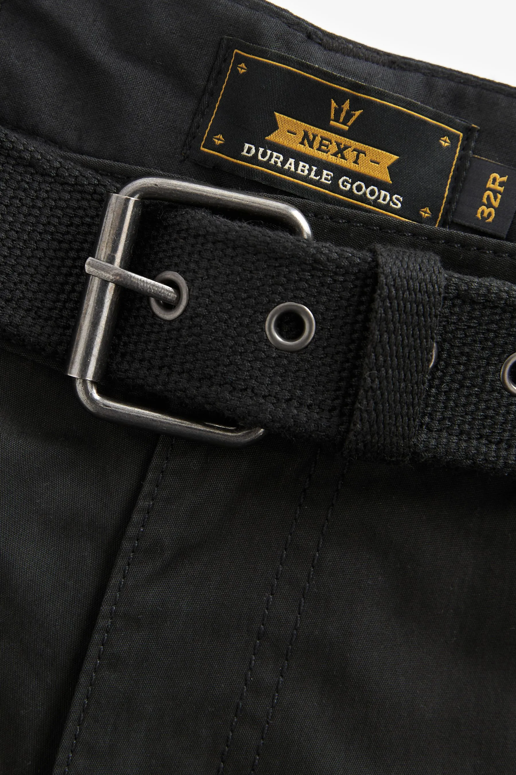 Pantaloni cargo tecnologici con cintura