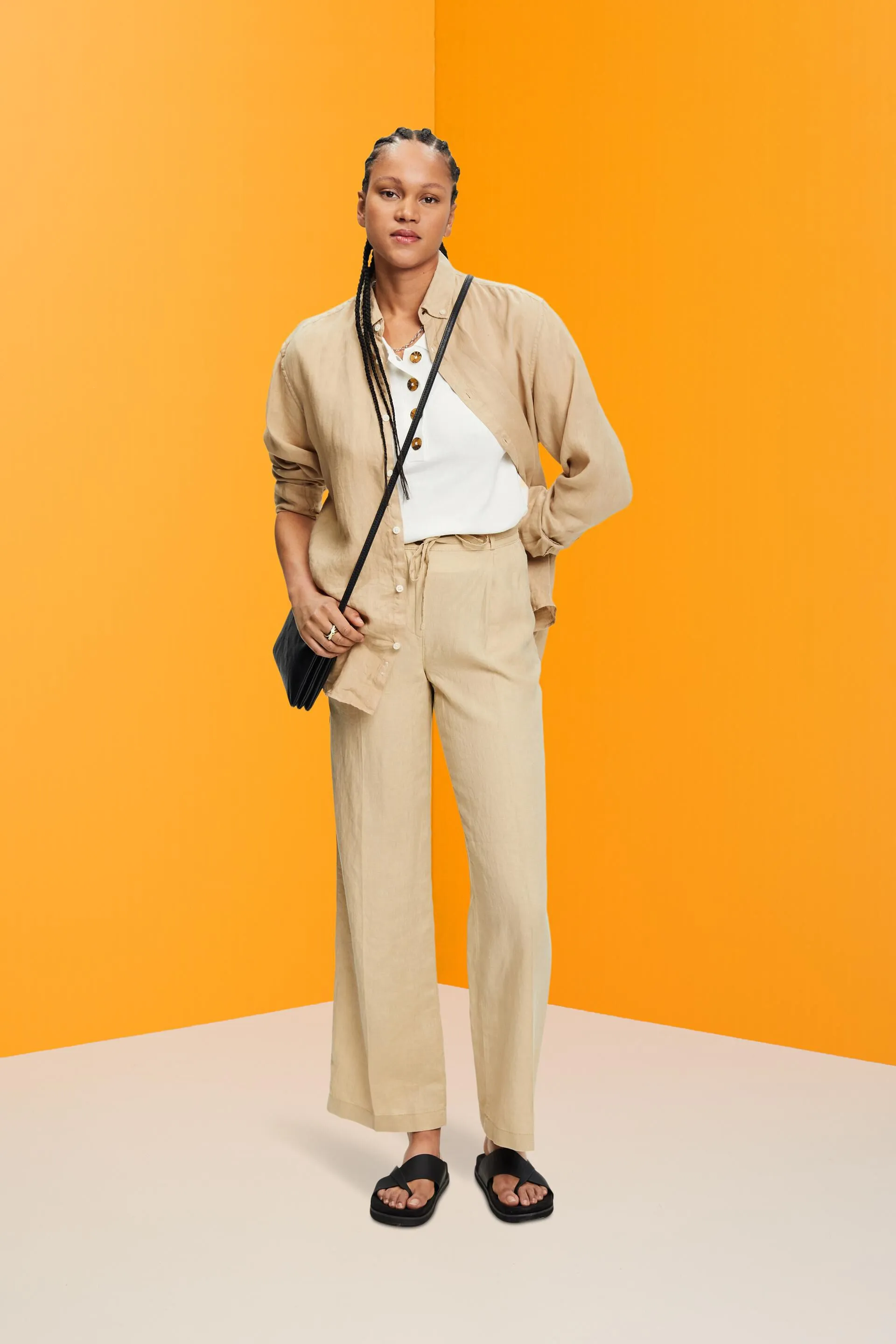 Pantaloni in lino a gamba larga