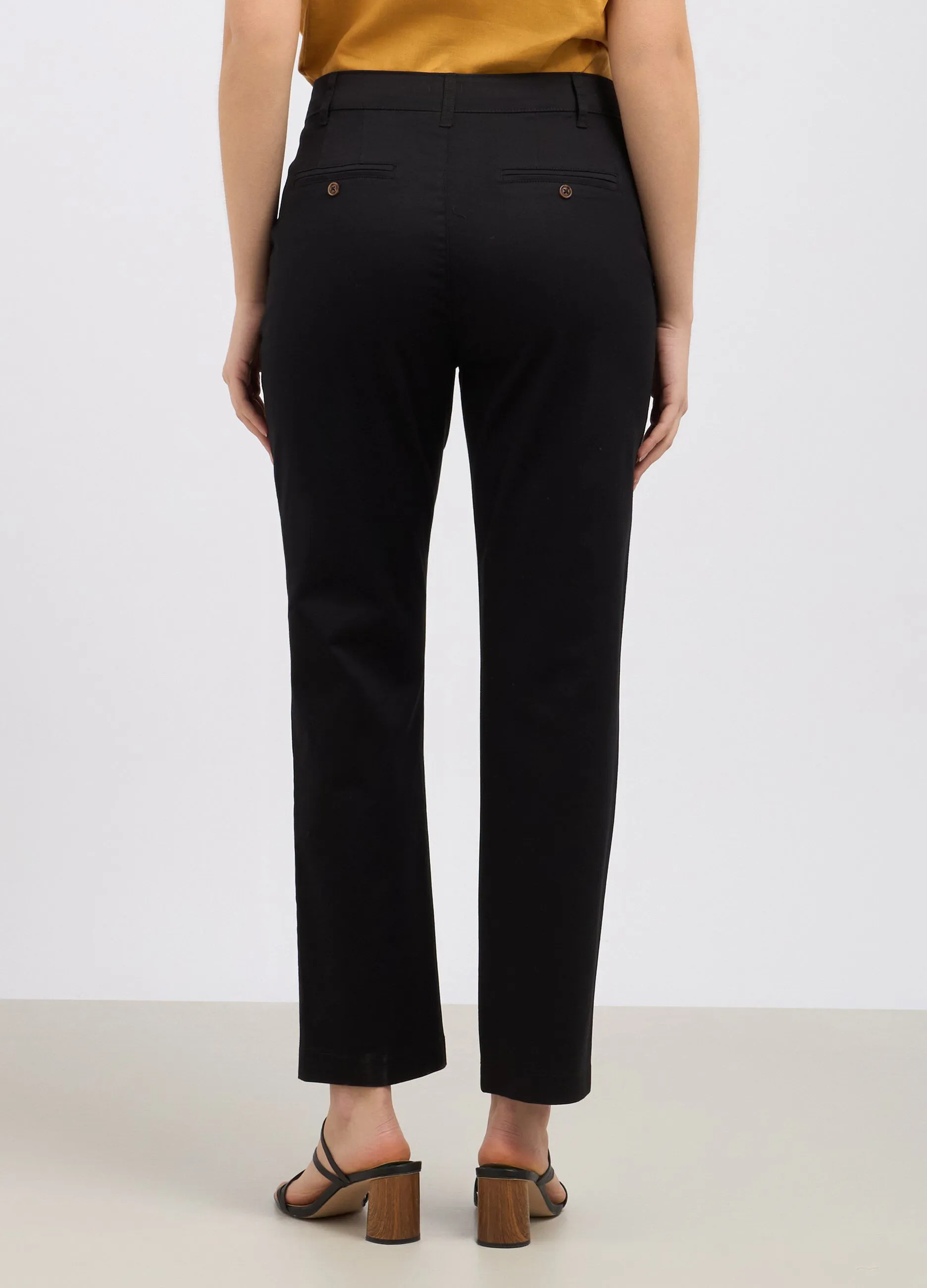 Pantaloni in twill a sigaretta donna