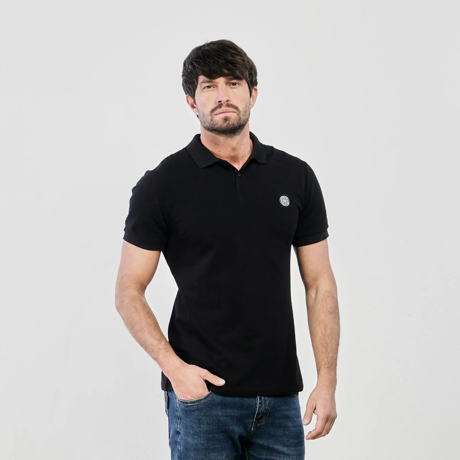 Polo nera maniche corte con logo
