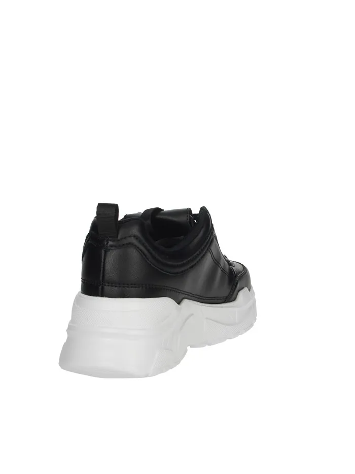 Pregunta  SNEAKERS BASSA MCD001 NERO