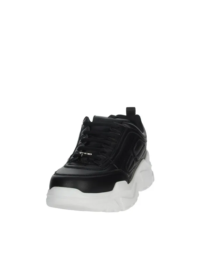 Pregunta  SNEAKERS BASSA MCD001 NERO