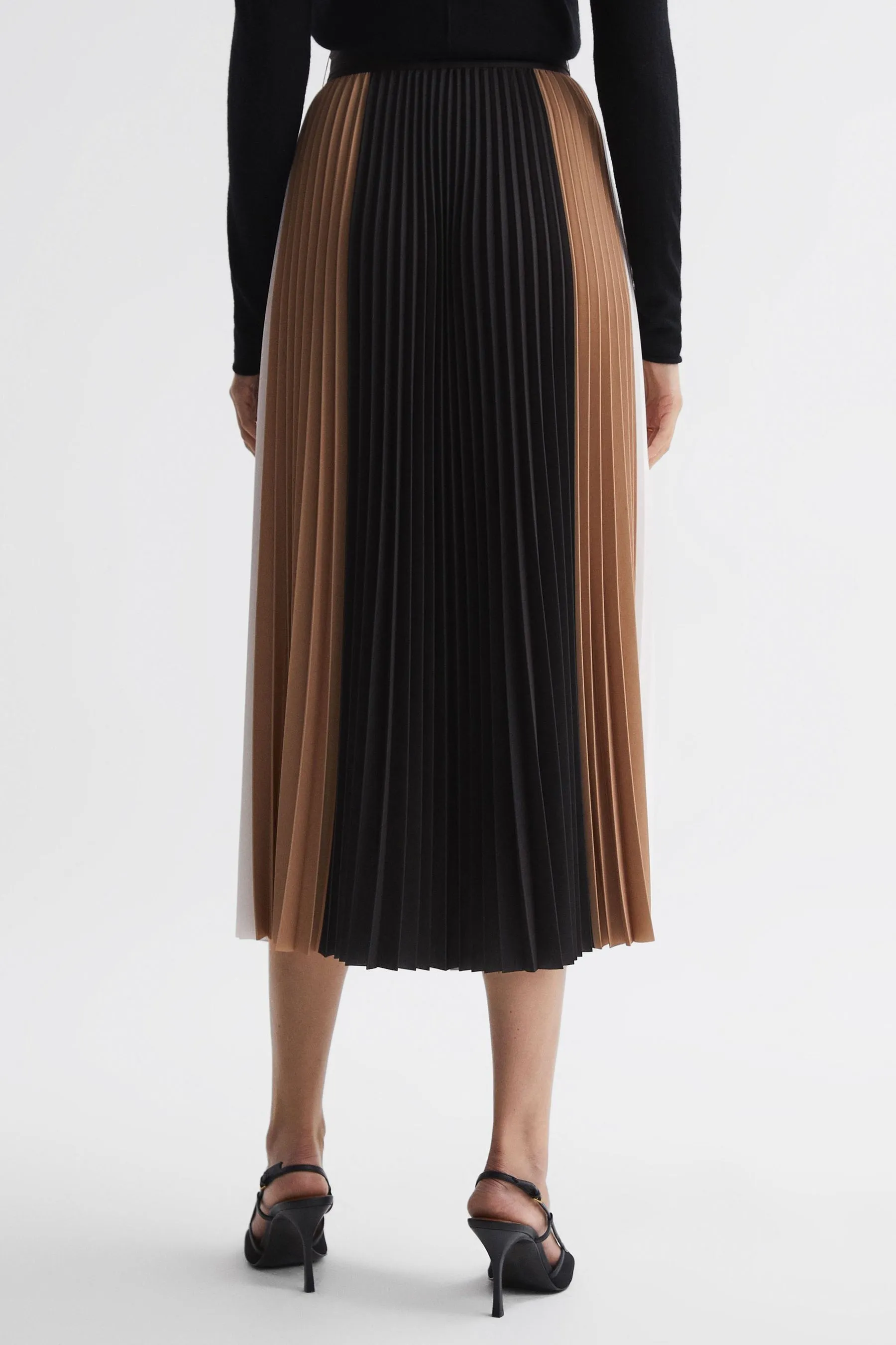 Reiss - Ava - Gonna A pieghe a blocchi di colore    