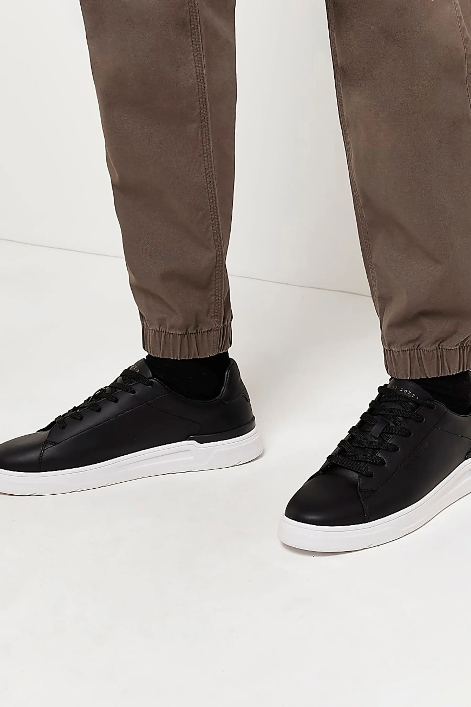 scarpe da ginnastica River Island Pizzo con suola sagomata