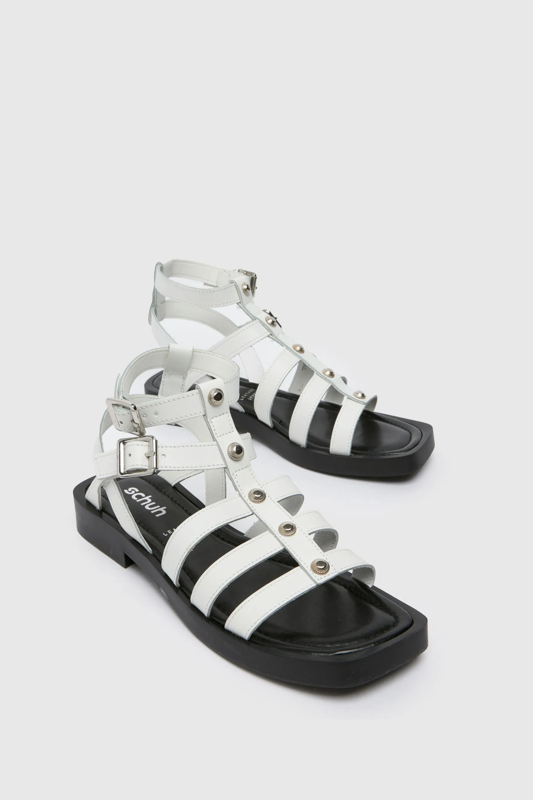Schuh - Tempeny - Sandali in pelle con borchie