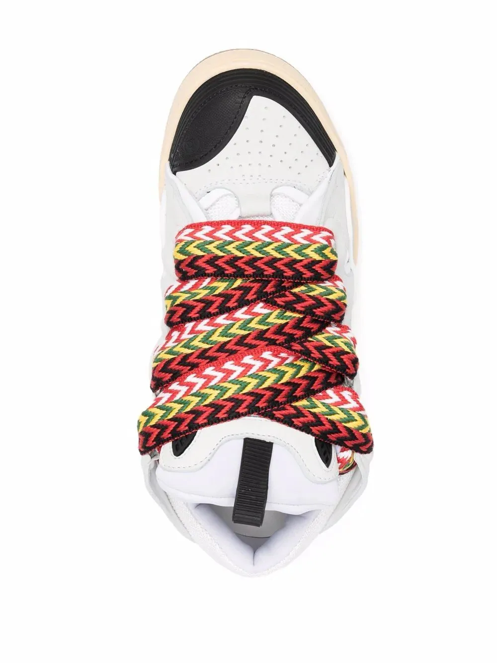 Sneakers Curb