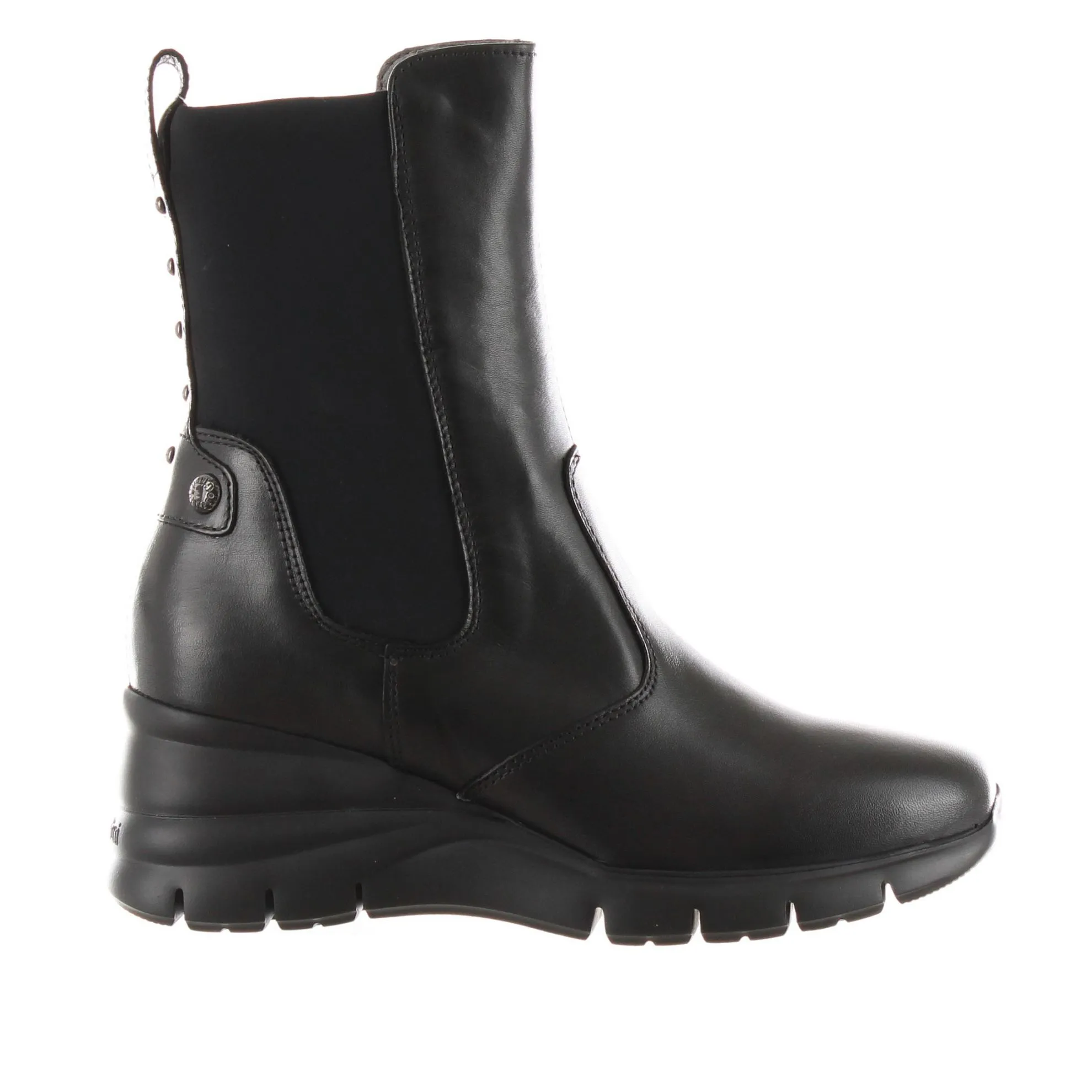 Stivaletto in pelle con borchie decorative
