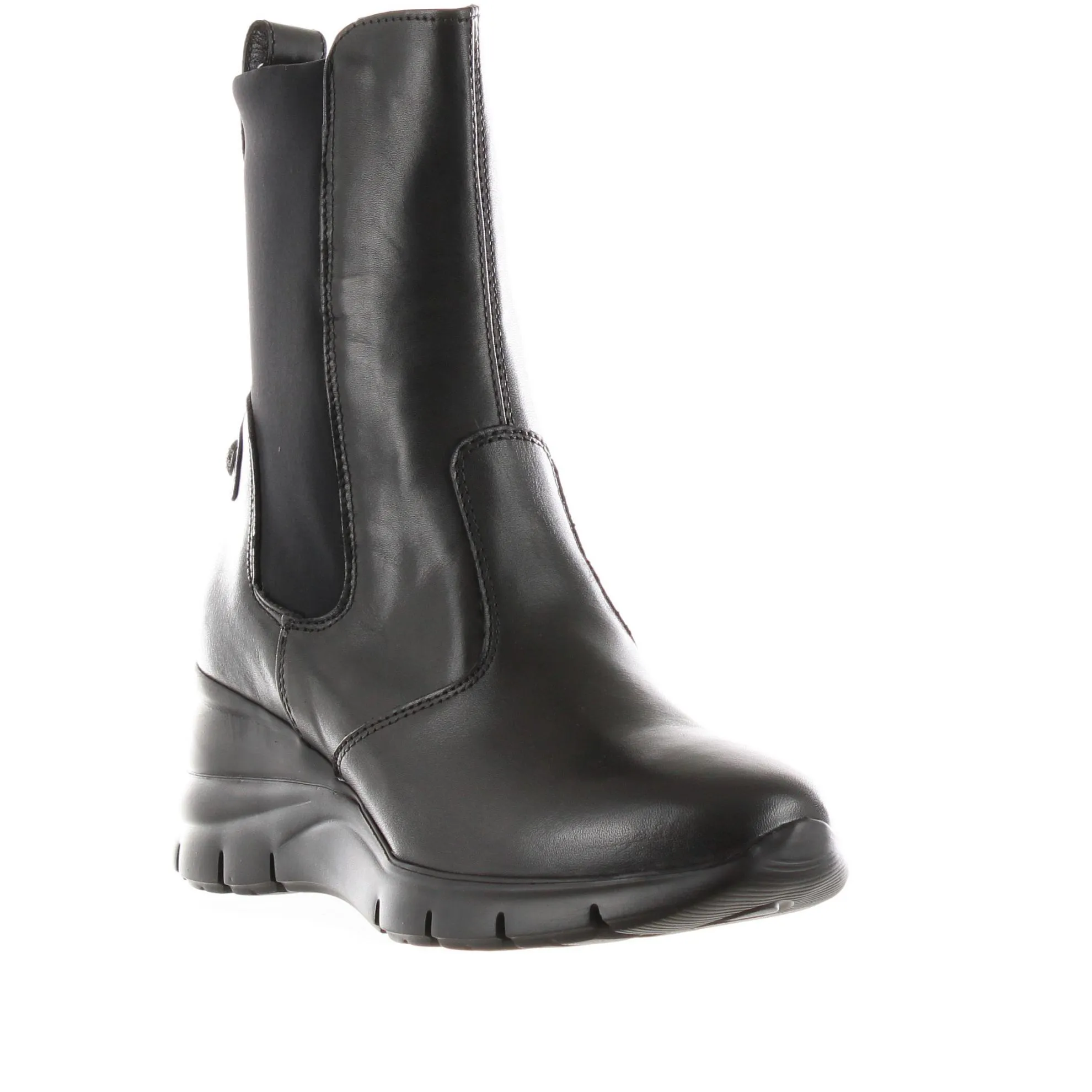 Stivaletto in pelle con borchie decorative