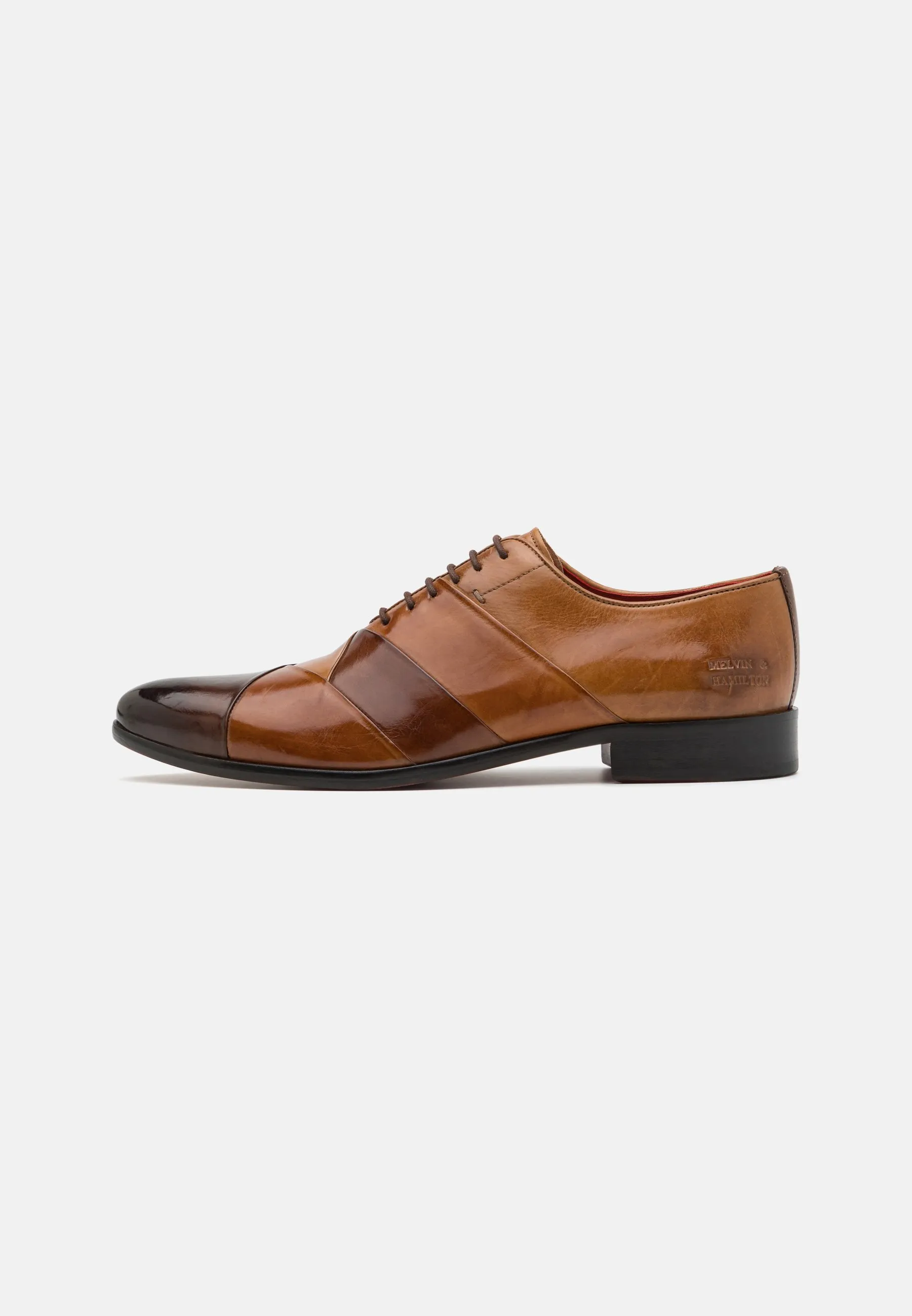 TONI 51 - Stringate eleganti