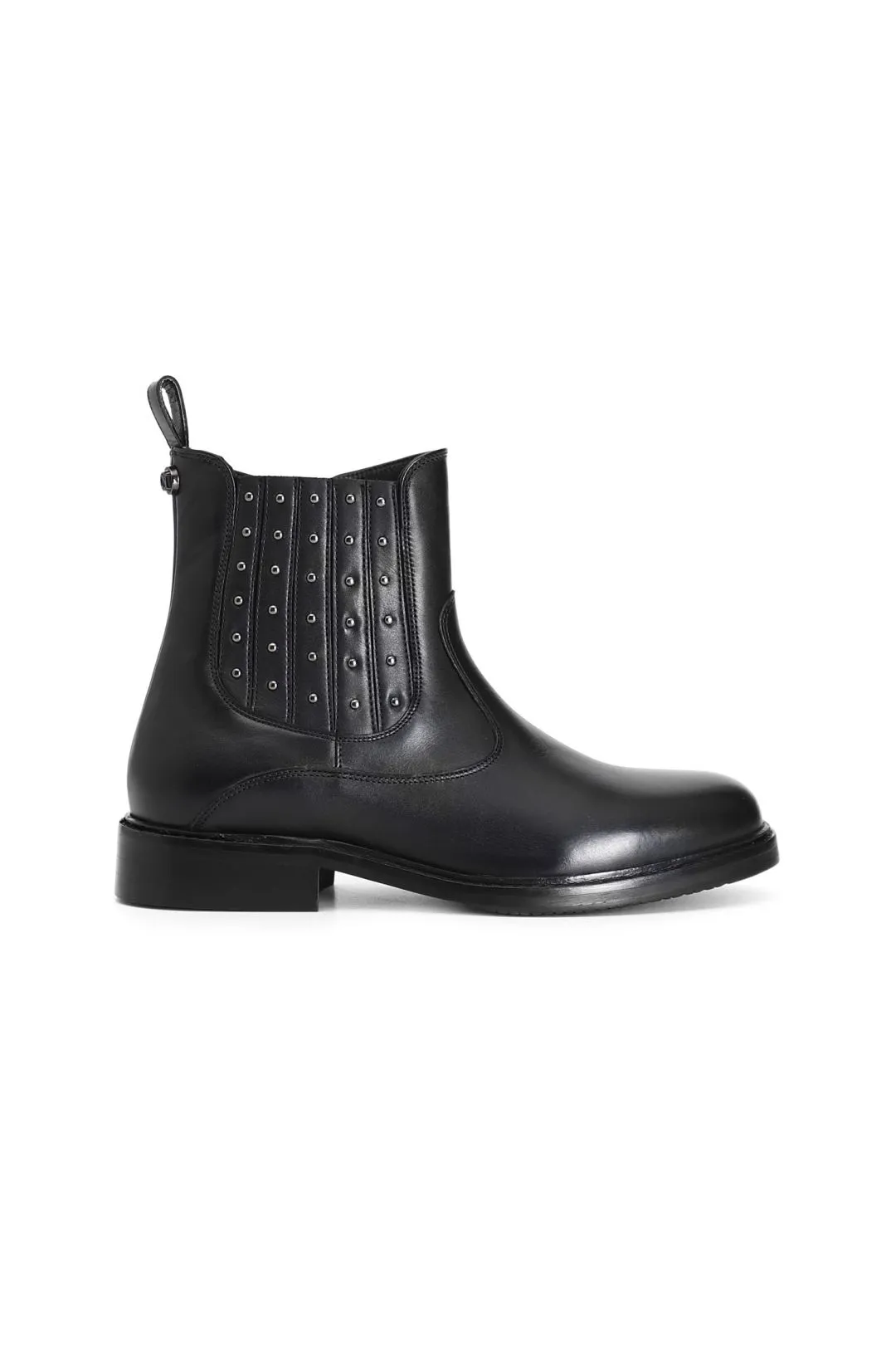 tronchetto in pelle con elastico e borchie nero