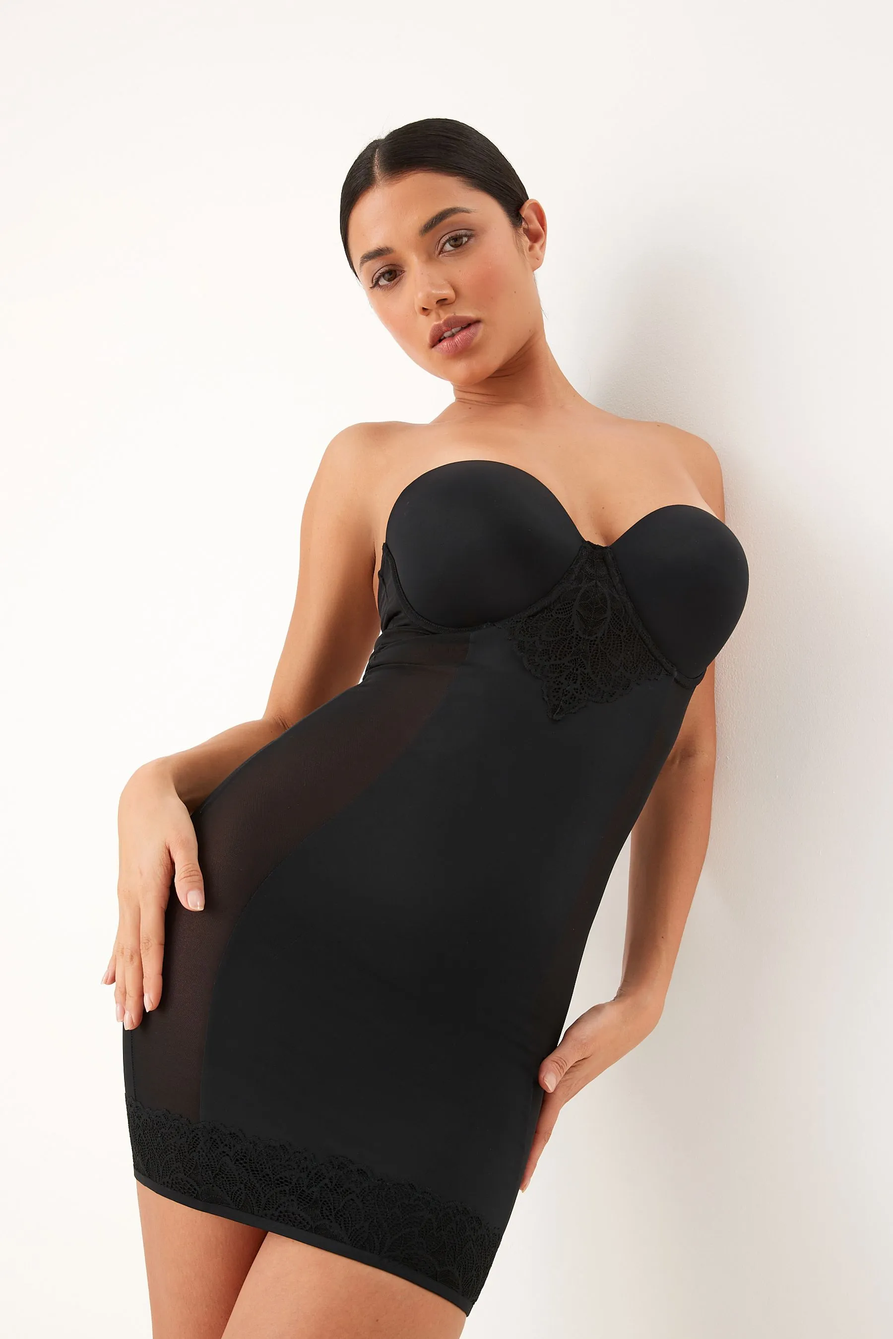 Tummy Control - Sottoveste leggera imbottita Pizzo coppa DD+