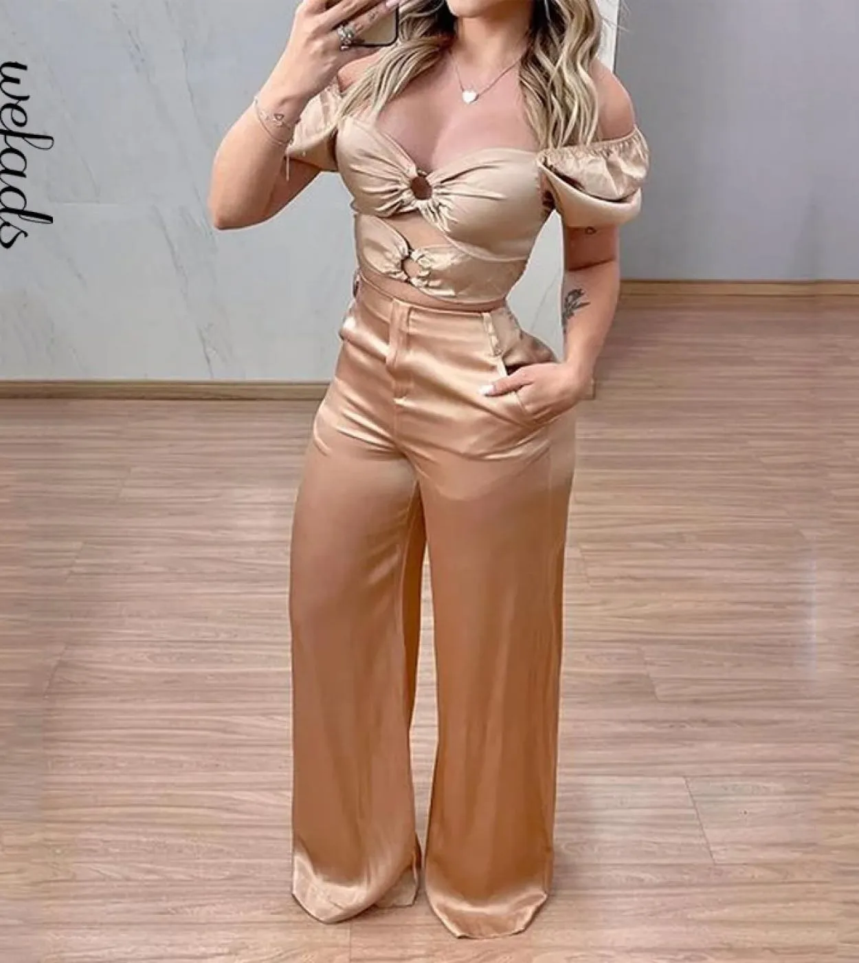 Wefads Set da due pezzi da donna Estate Casual Solid Scava fuori senza spalline Manica a sbuffo Pantaloni corti larghi dritti Se